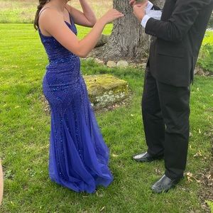 JUMP APPAREL full length royal blue prom dress